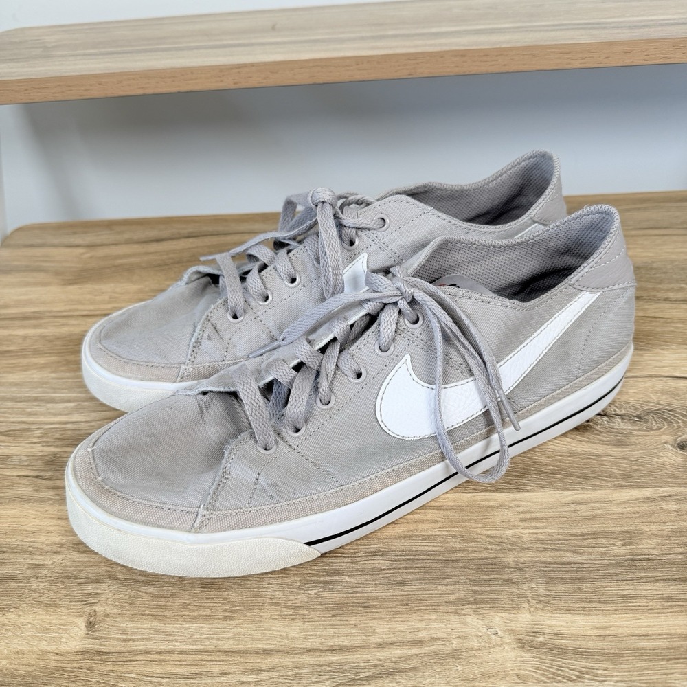 Nike Men's Light Gray & White Low-Top Sneakers - Picture 4 of 7